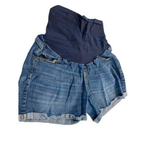 INDIGO blue size large maternity shorts, good used condition 🫄🏼